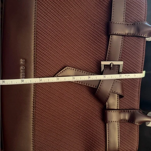 Su Queena Structured Tote Bag in Deep Burgundy - Picture 4 of 9